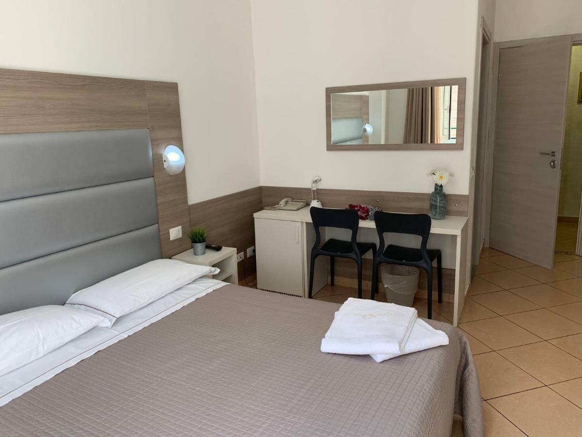 Hotel Siro Milan Exterior photo